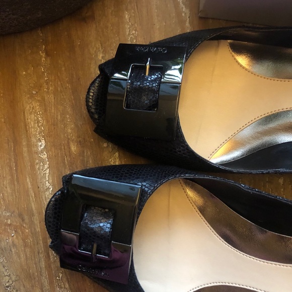 Calvin Klein wedge black shoes. - Picture 7 of 11